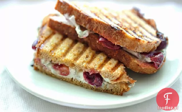 Humboldt Fog Kozi Ser I Pieczone Winogrona Panini