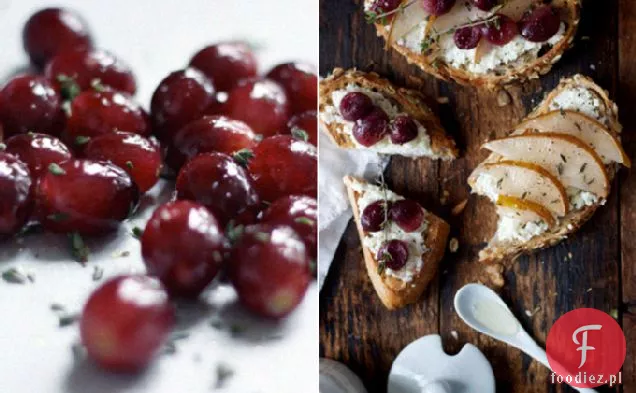 Ricotta Na Tostach Z Prażonymi Owocami