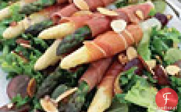 Szparagi zawinięte w szynkę Serrano