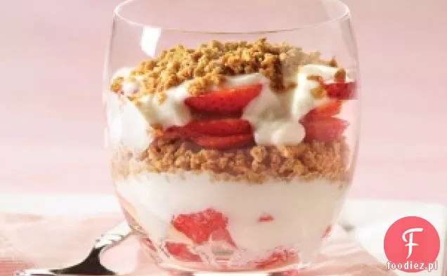 Post Crunchy Berry Parfait
