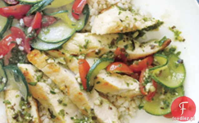 Czarna fasola–migdałowy kurczak Pesto