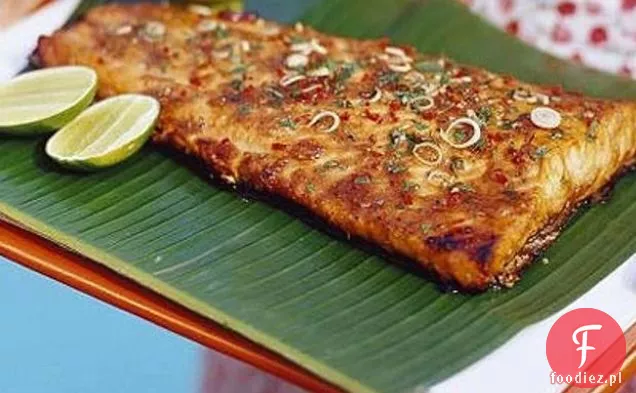 Łosoś Z Tamaryndowca Z Trawą Cytrynową, Chilli I Imbirem