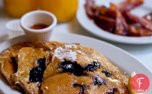 New York Blueberry Oat Pancakes
