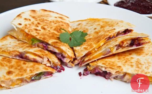 Łososiowe Bulgogi Quesadillas z salsą jagodową