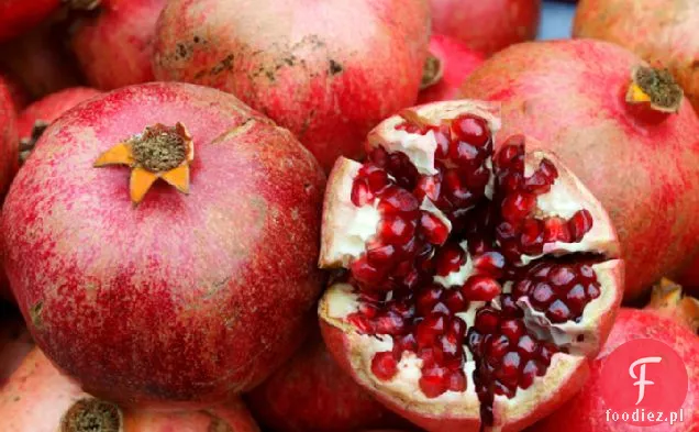 Tęczowa Sałatka Superfood Z Dziką Jagodą I Balsamicznym