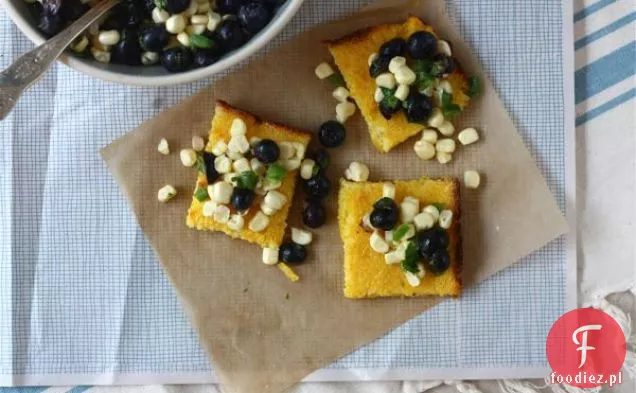 Polenta Kwadraty Z Jagodami I Kukurydzą