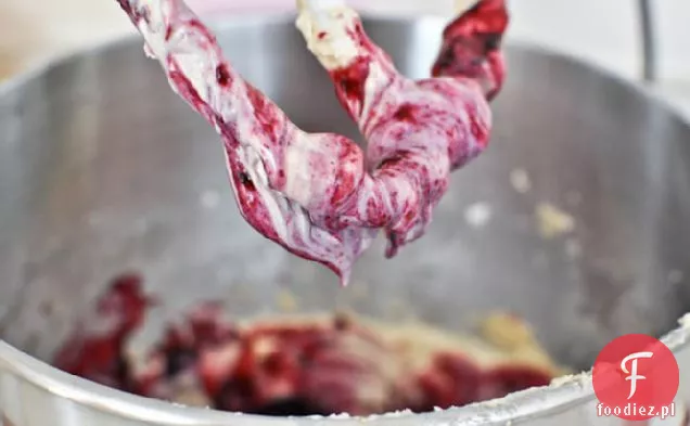 Pieczone Babeczki Jagodowe Z Polewą Czekoladową