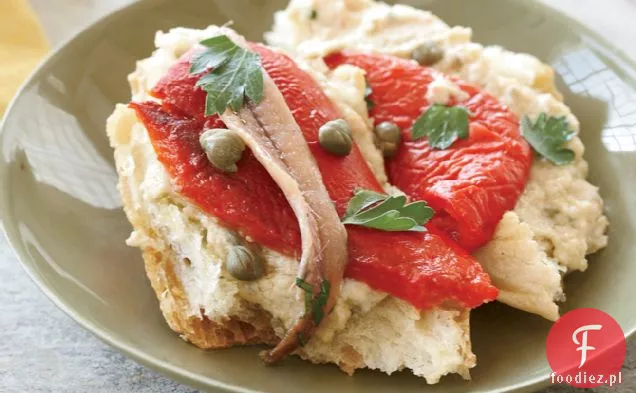 Pieczona czerwona papryka z sosem Tonnato