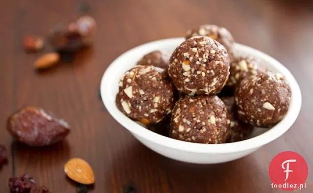 Gorzka Czekolada Cherry Energy Bites