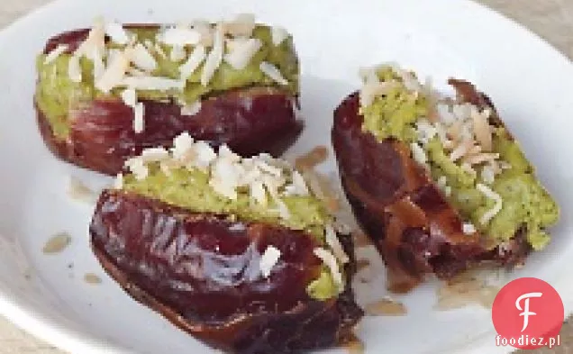 Daktyle nadziewane pistacjami z kokosem