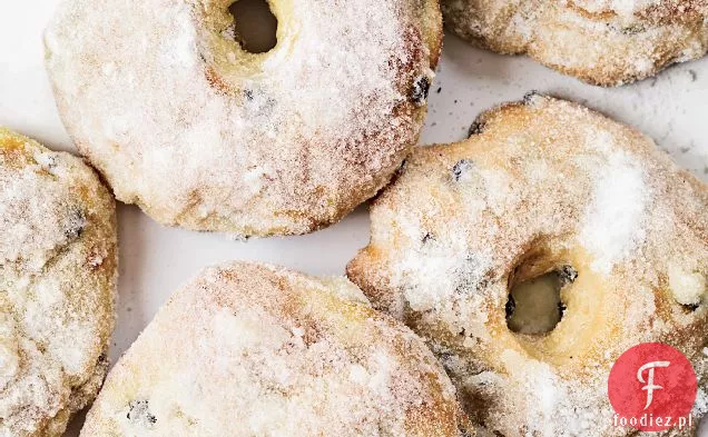 Pieczone Pączki Porzeczkowe