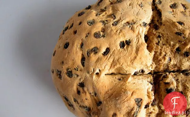 Brązowy Chleb Sodowy Z Porzeczkami I Kminkiem