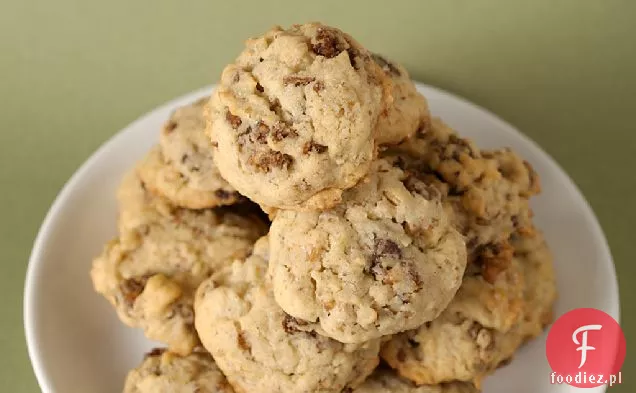 Pecan Date Cookies