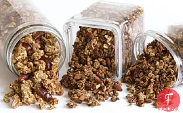 Granola Z Orzecha Klonowego Z Daktylami