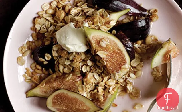 Pijane figi z czarnym pieprzem Granola