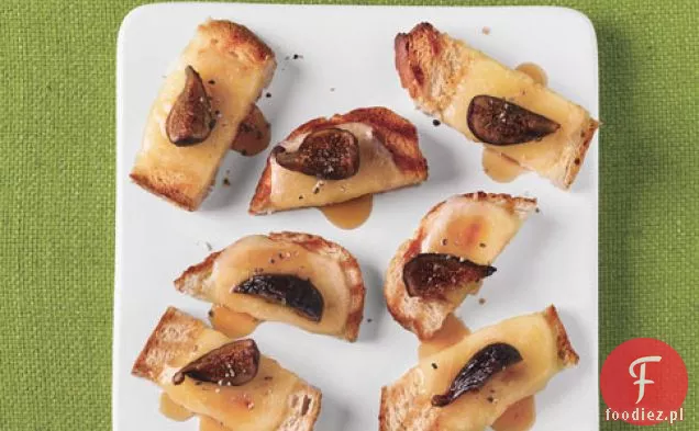 Grillowana Bruschetta Z Telemem, Miodem I Figami