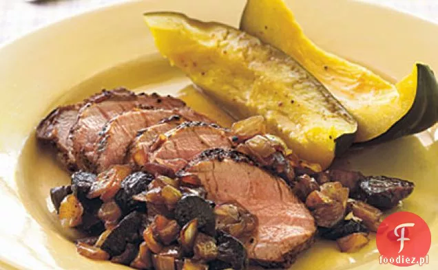 Polędwiczki wieprzowe z cebulą balsamiczną-Fig Relish