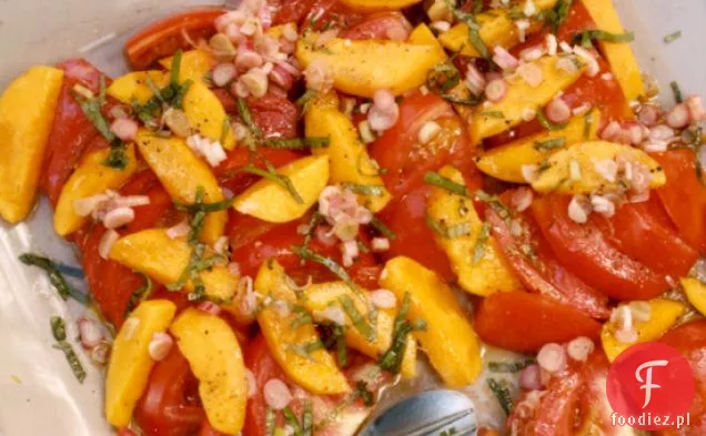 Pikantna sałatka z pomidorów i Mango
