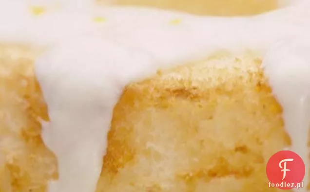 Angel Food Cake z sosem cytrynowo-miodowym jogurtowym