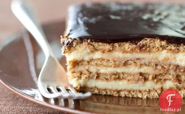 No-bake Boston Cream Pie warstwy
