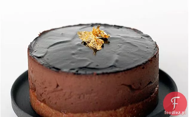 Heston Blumenthal ' s Popping-candy Chocolate Cake