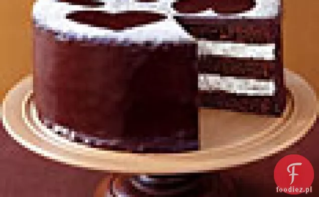 Półsłodkie ciasto czekoladowe z nadzieniem waniliowym