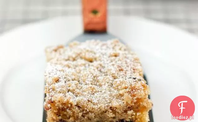 Malinowy kakaowy tort kawowy z orzechami laskowymi Streusel