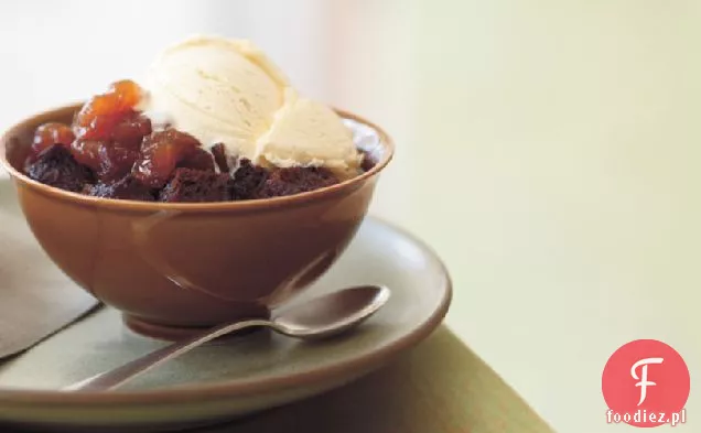 Piernikowe puddingi z kandyzowanymi jabłkami