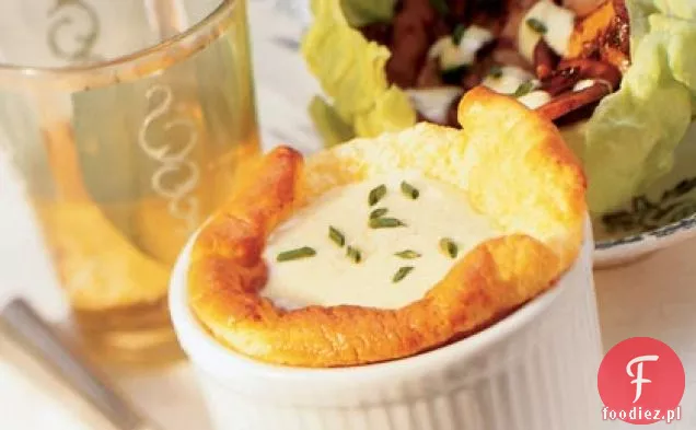 Polenta suflet i sałatka