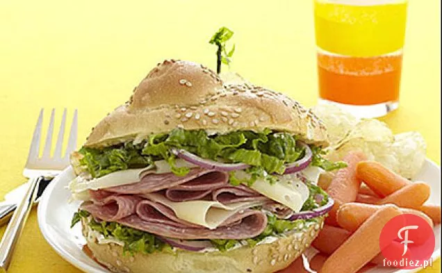 Salami i Szwajcarskie Hoagies