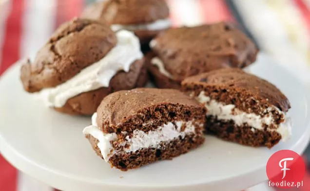 Bezglutenowe ciasto czekoladowe Whoopie & Marshmallow Cream Cookb