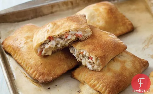 Kiełbasa I Warzywa Calzones