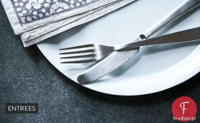 Miecznik szkliwiony Tamaryndowcem z sosem limonkowym, kolendrą i Tamaryndowcem