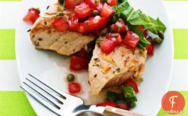 Grillowany Tuńczyk z salsą pomidorową