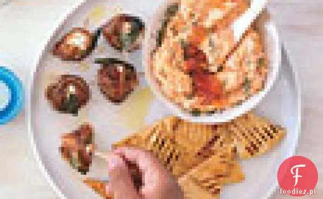 Tarama z łososia wędzonego z chipsami Pita