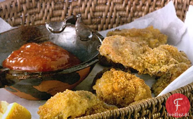 Cajun Oven-Smażone Ostrygi Z Pikantnym Sosem Koktajlowym