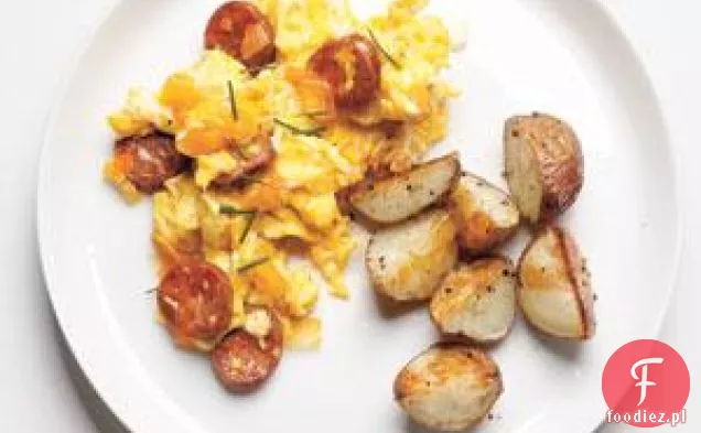 Przepis Na Jajecznicę Z Chorizo I Cebulą