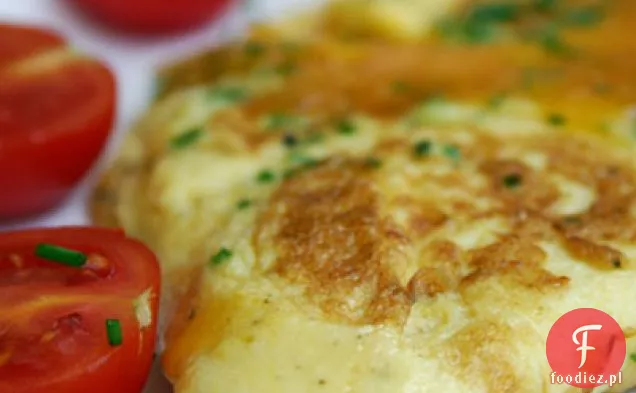 Omlet Z Cheddarem, Szczypiorkiem I Kwaśną Śmietaną