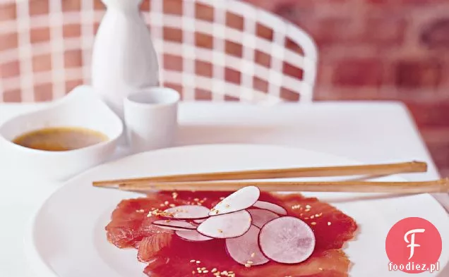 Carpaccio z tuńczyka z sosem cytrusowo-imbirowym