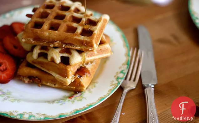 Gofry Z Boczkiem Z Brązowego Cukru