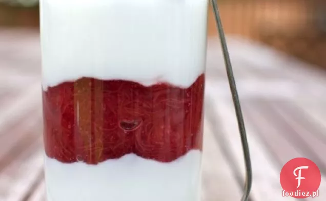 Kompot Z Rabarbaru Miodowego