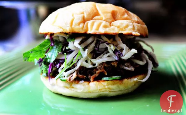 Kanapki wieprzowe z kolendrą - Jalapeno Slaw