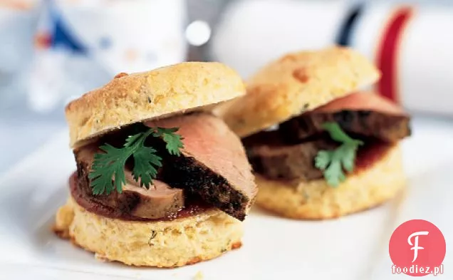 Grillowana polędwiczka wieprzowa z marynatą Kolendro-miętową