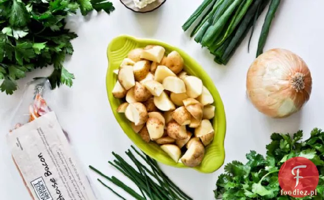 Pieczone Ziemniaki Z Boczkiem, Gorgonzolą, Kolendrą I Innymi Rzeczami