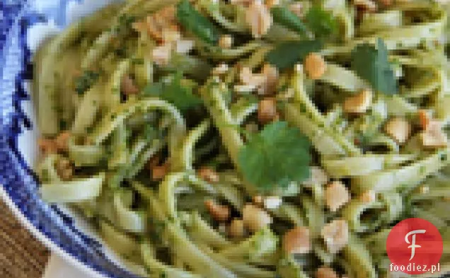 Makaron z pesto Kolendro-orzechowe