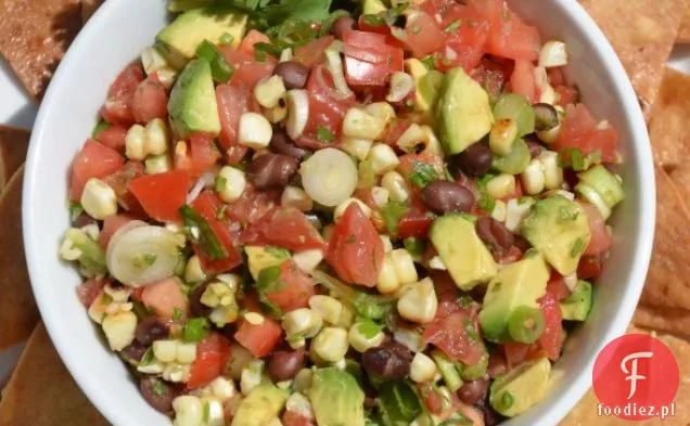 Grillowana Kukurydza I Czarna Fasola Salsa