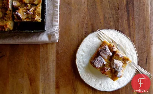 Irlandzki Budyń Chlebowy Z Dżemem Z Rodzynkami