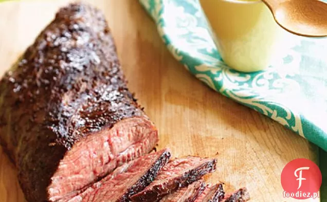 Grillowany Tri-tip z kubańskim sosem Mojo