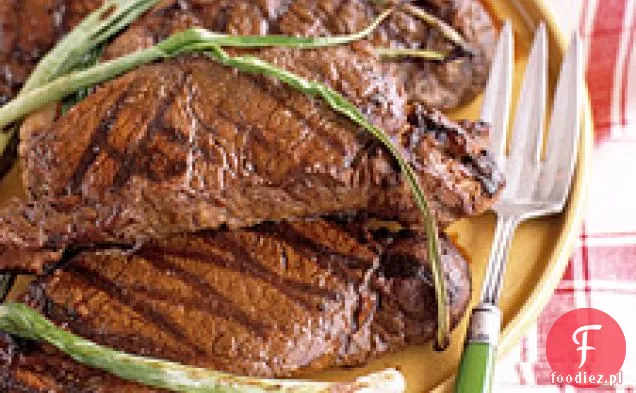 Grillowany Marynowany Stek W Paski Z Szalotki