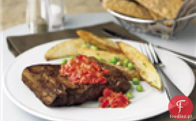 Steki zapiekane z sosem Romesco